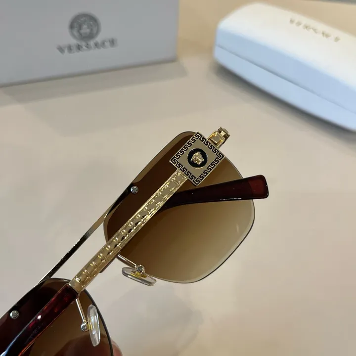スーパーコピー ヴェルサーチ サングラス