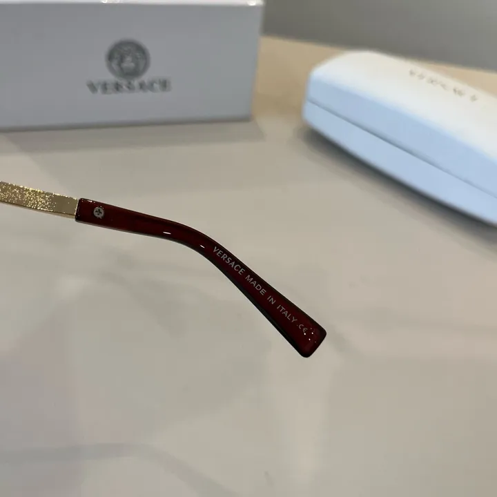 スーパーコピー ヴェルサーチ サングラス