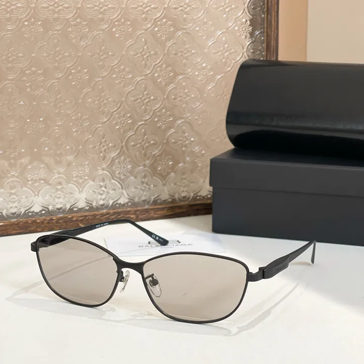 スーパーコピー バレンシアガ サングラス