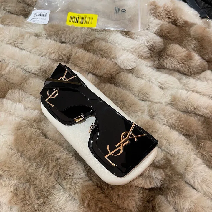 スーパーコピー イブサンローラン サングラス