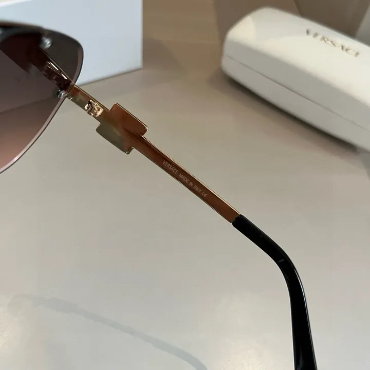 スーパーコピー ヴェルサーチ サングラス