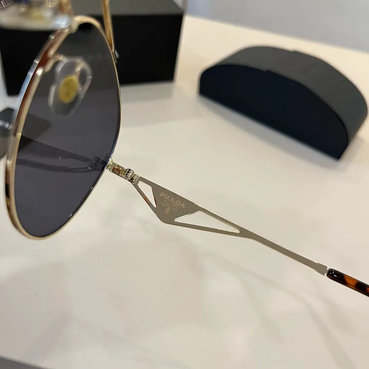 スーパーコピー プラダ サングラス