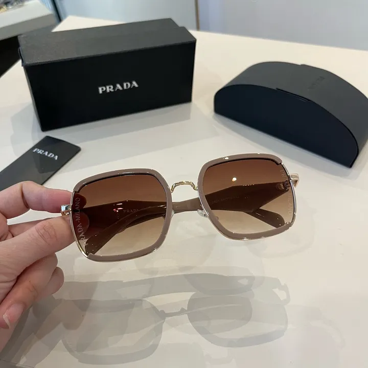 スーパーコピー プラダ サングラス