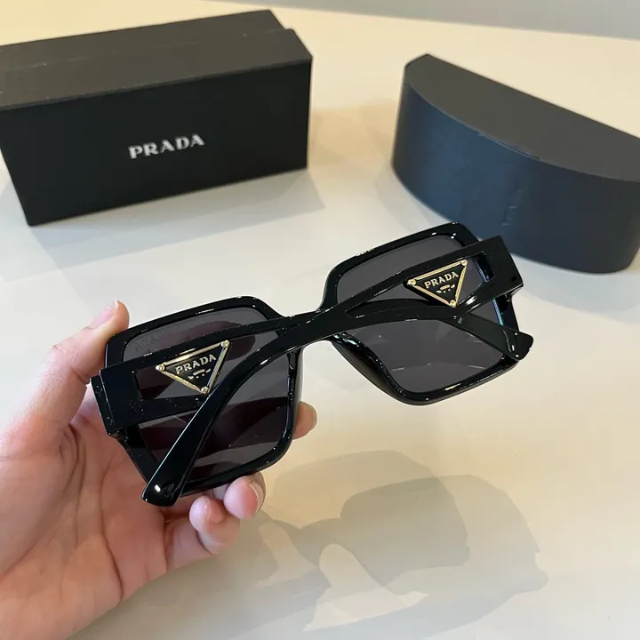 スーパーコピー プラダ サングラス