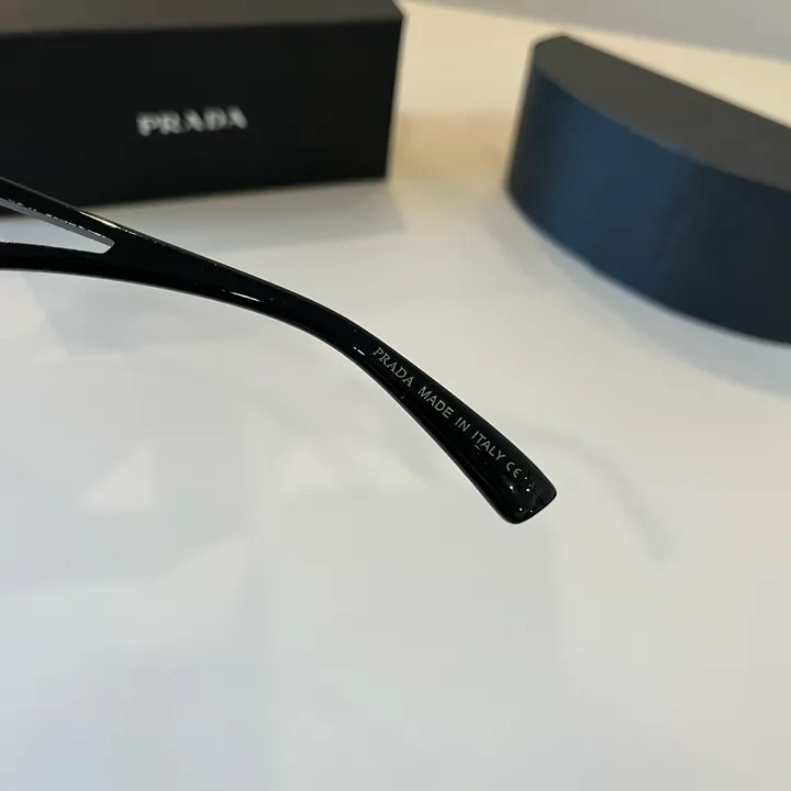スーパーコピー プラダ サングラス