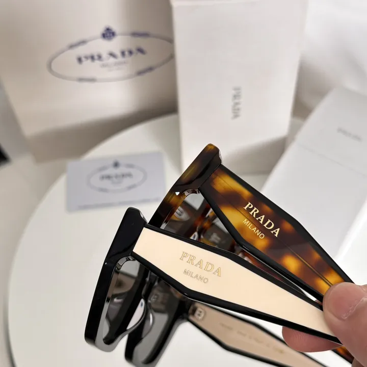 スーパーコピー プラダ サングラス