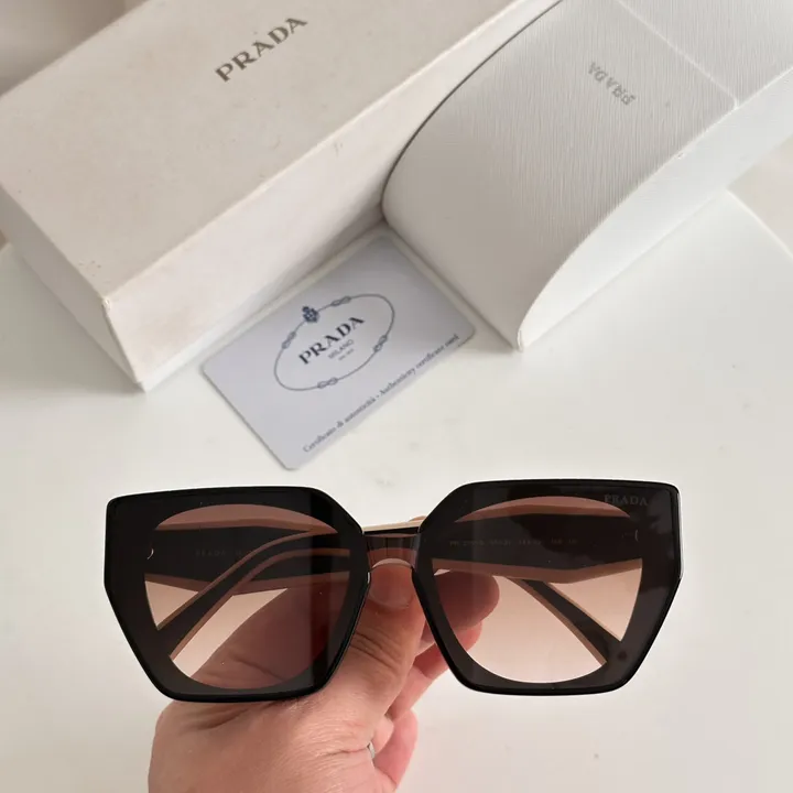 スーパーコピー プラダ サングラス