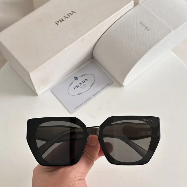 スーパーコピー プラダ サングラス