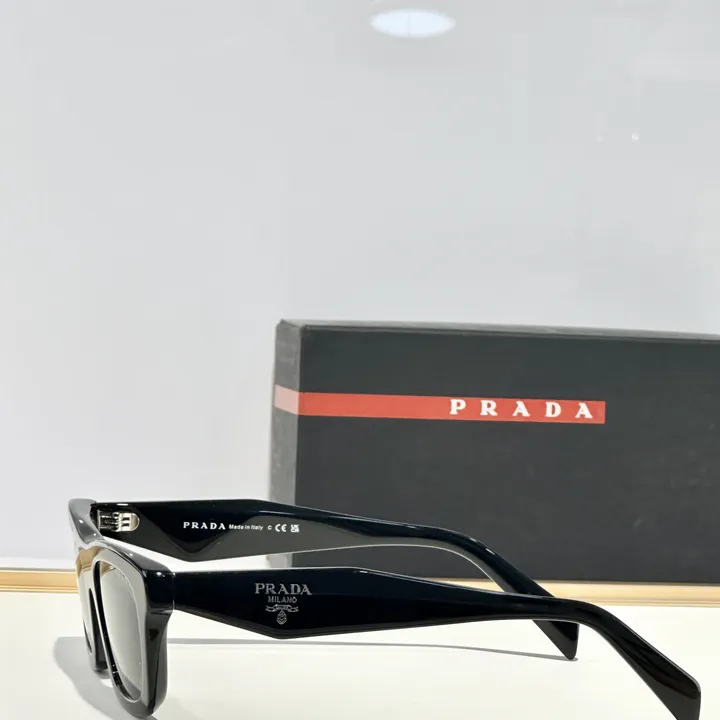 スーパーコピー プラダ サングラス