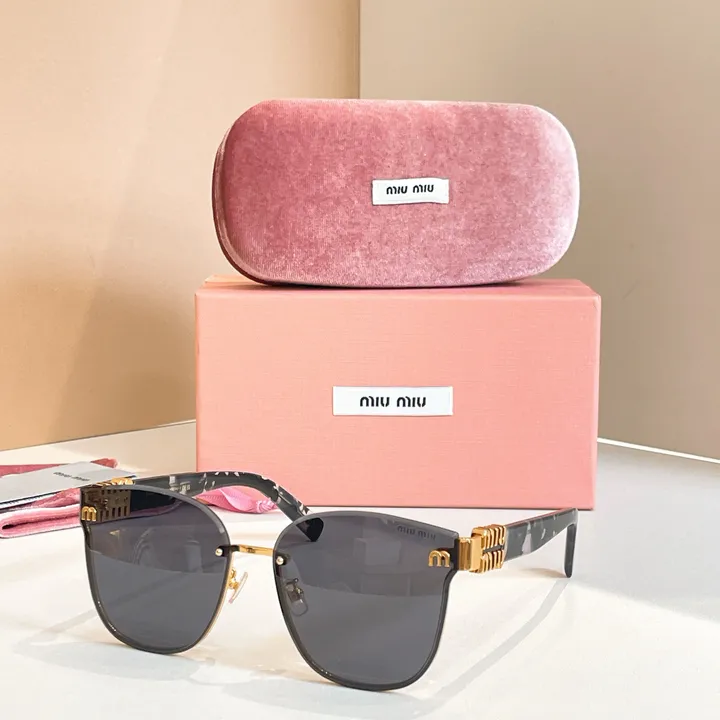 スーパーコピー ミュウミュウ サングラス