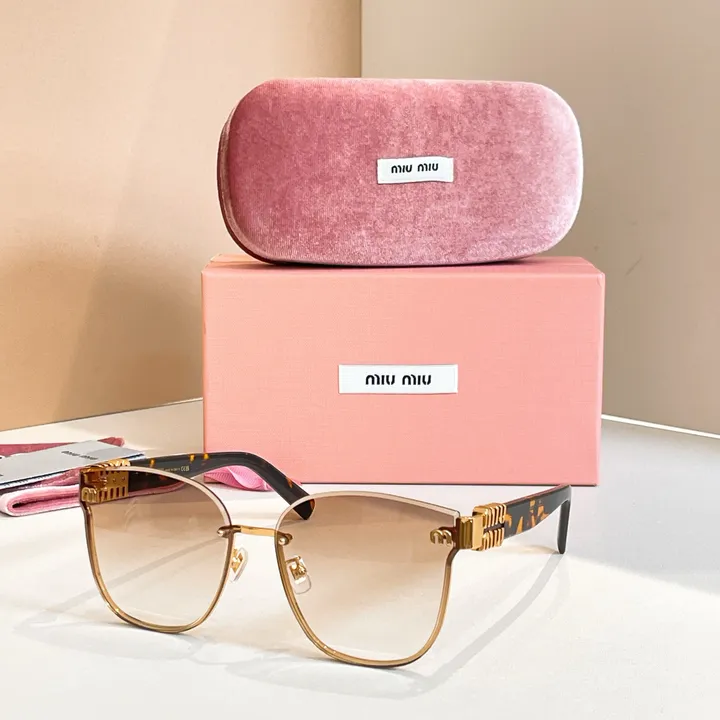 スーパーコピー ミュウミュウ サングラス