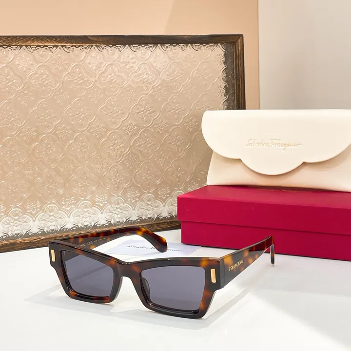 スーパーコピー フェラガモ サングラス