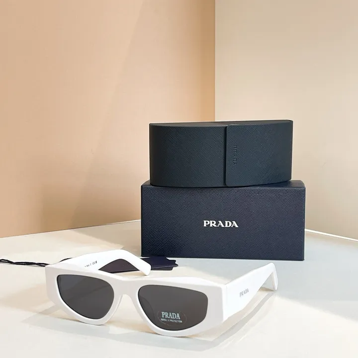 スーパーコピー プラダ サングラス