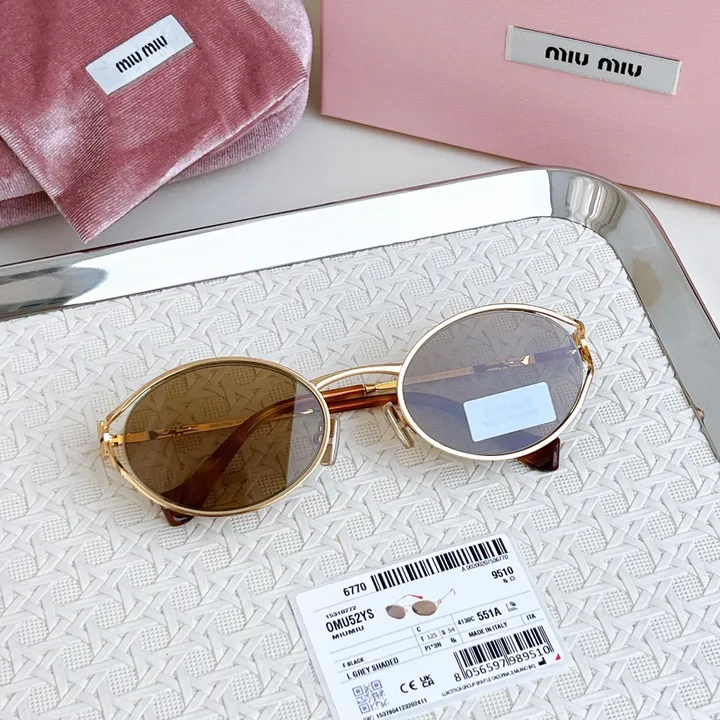 スーパーコピー ミュウミュウ サングラス