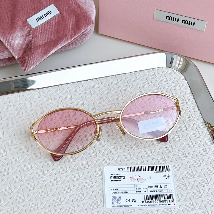 スーパーコピー ミュウミュウ サングラス