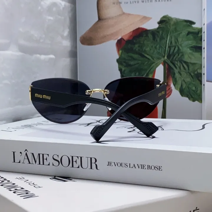 スーパーコピー ミュウミュウ サングラス