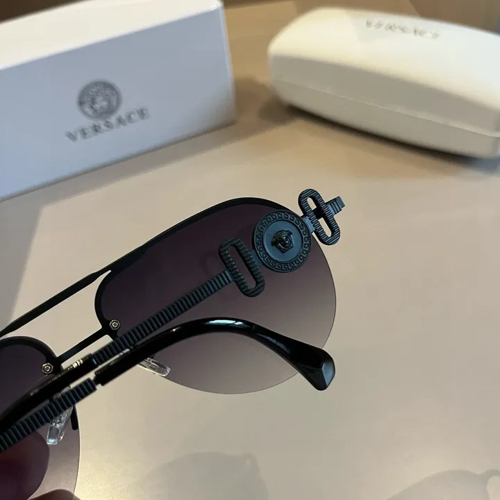 スーパーコピー ヴェルサーチ サングラス