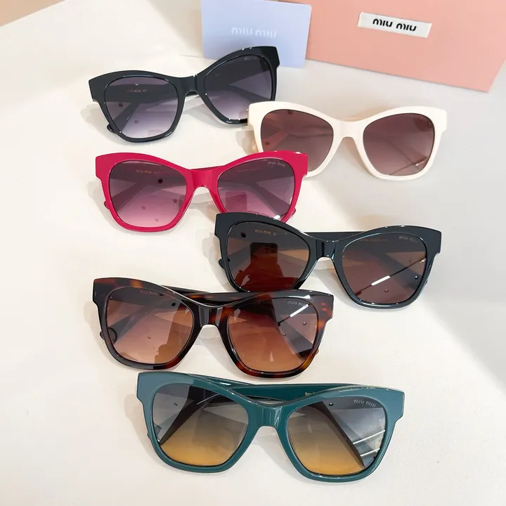 スーパーコピー ミュウミュウ サングラス