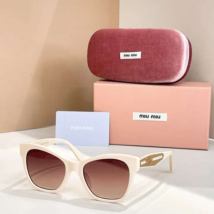スーパーコピー ミュウミュウ サングラス