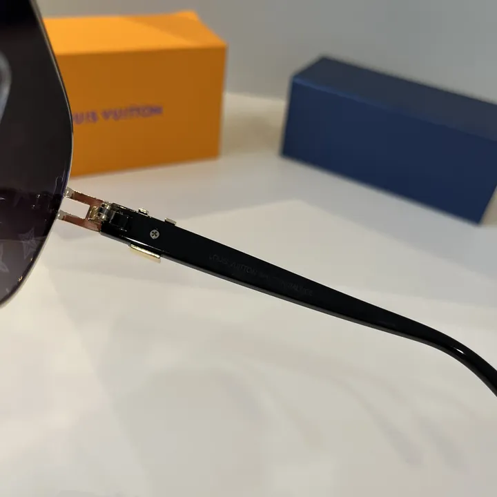 スーパーコピー ルイヴィトン サングラス