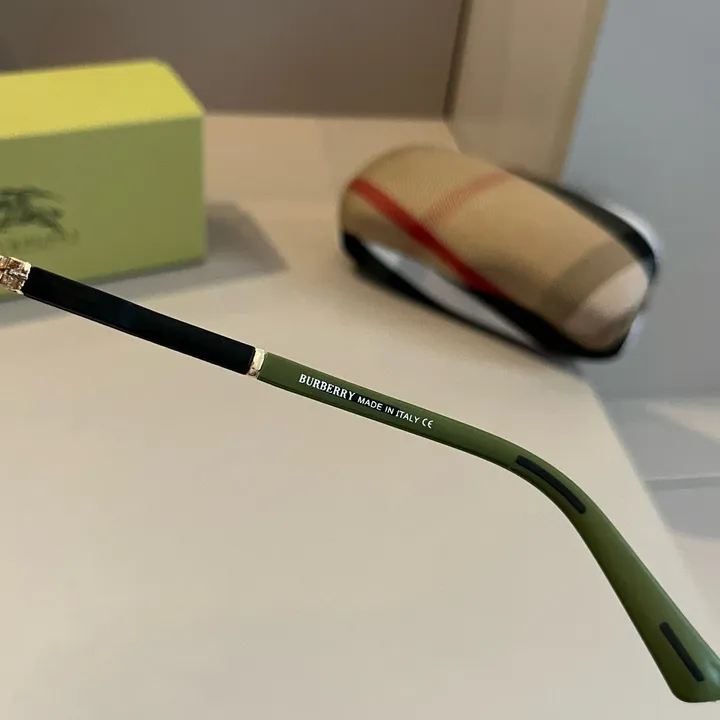 スーパーコピー バーバリー ス サングラス