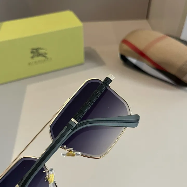 スーパーコピー バーバリー ス サングラス