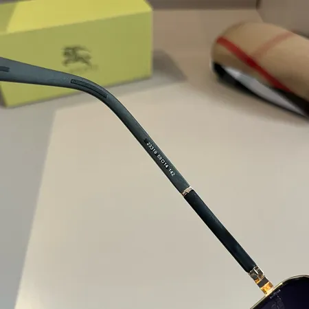 スーパーコピー バーバリー ス サングラス