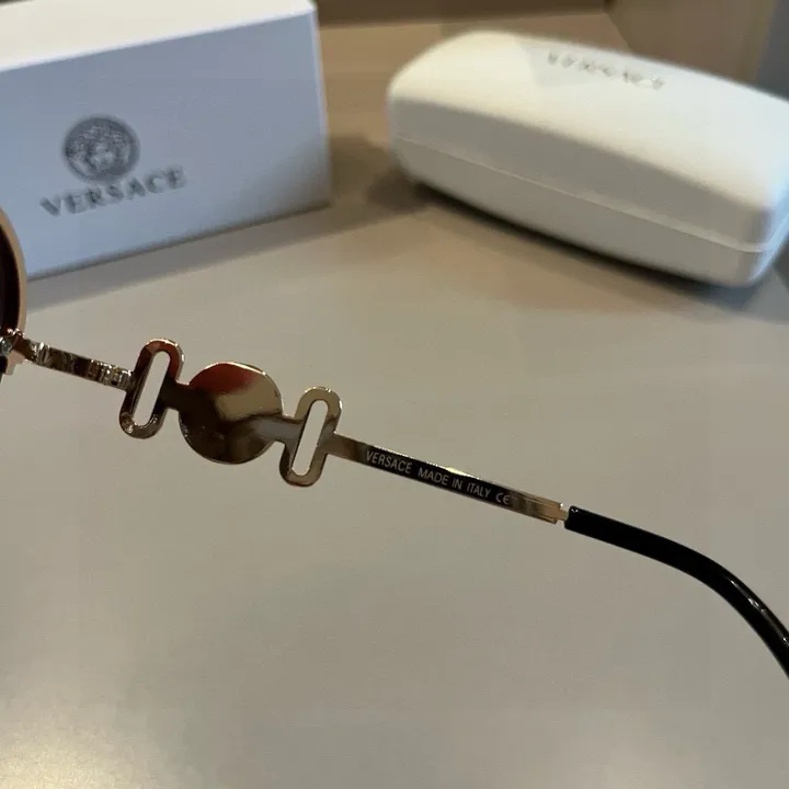 スーパーコピー バーバリー ス サングラス