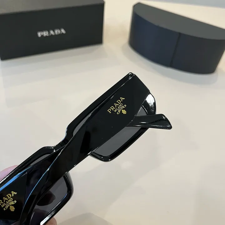スーパーコピー プラダ サングラス