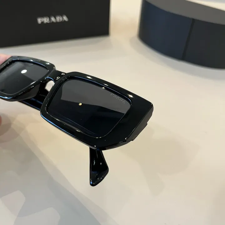 スーパーコピー プラダ サングラス