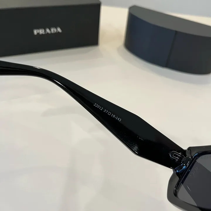 スーパーコピー プラダ サングラス