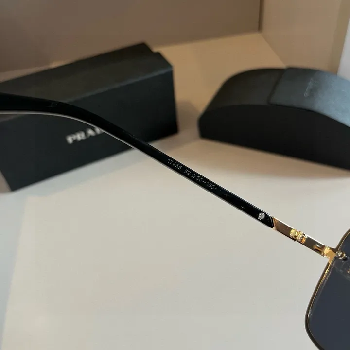 スーパーコピー プラダ サングラス