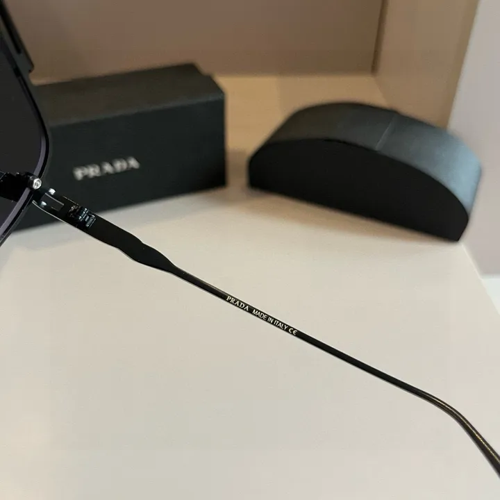 スーパーコピー プラダ サングラス