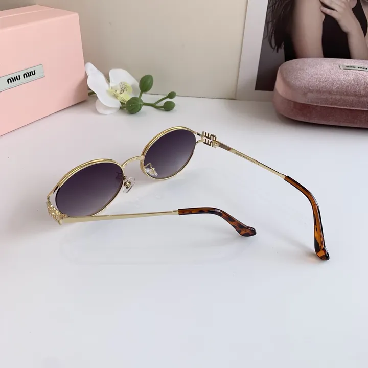 スーパーコピー ミュウミュウ サングラス