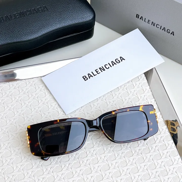 スーパーコピー バレンシアガ サングラス