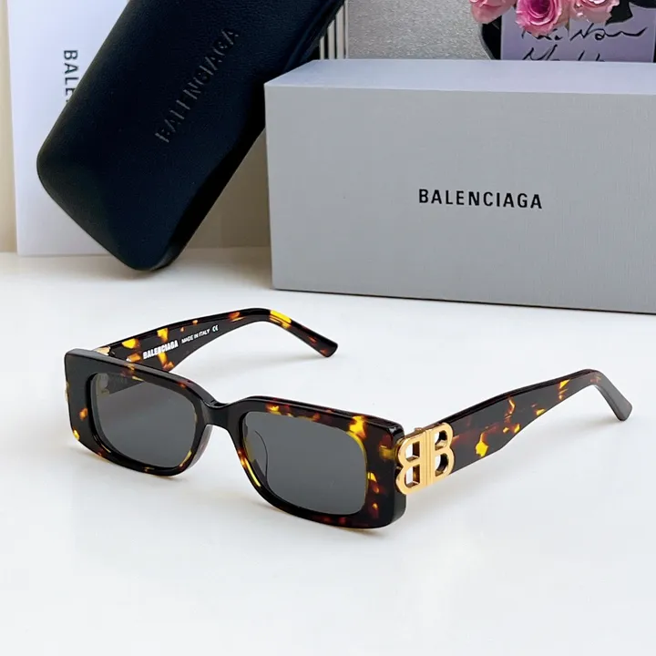 スーパーコピー バレンシアガ サングラス