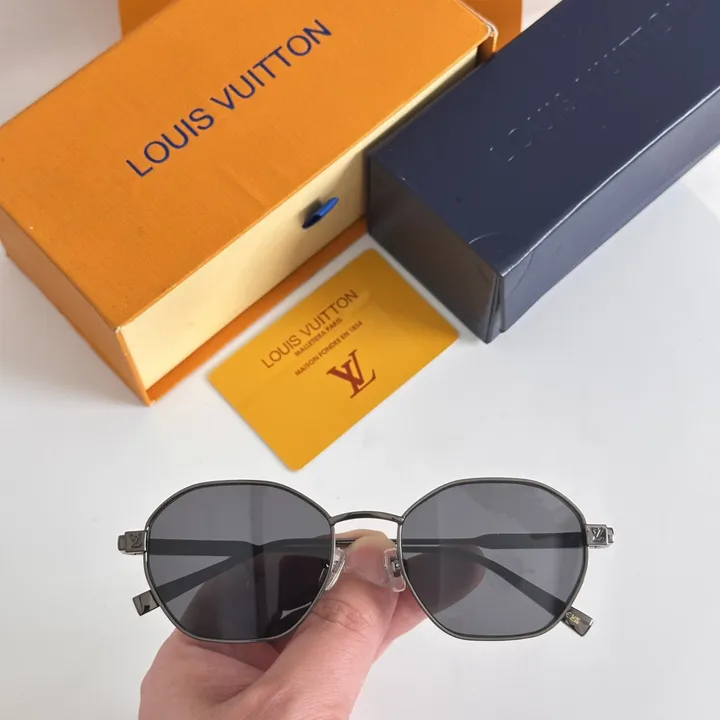 スーパーコピー ルイヴィトン サングラス