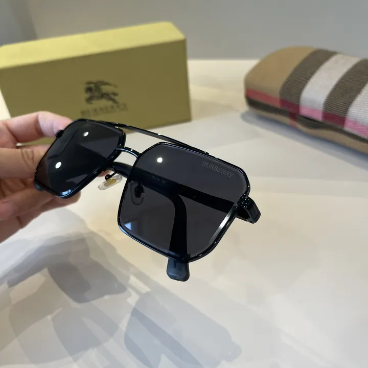 スーパーコピー バーバリー ス サングラス