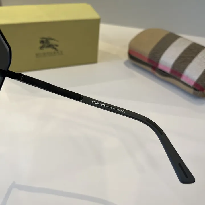 スーパーコピー バーバリー ス サングラス