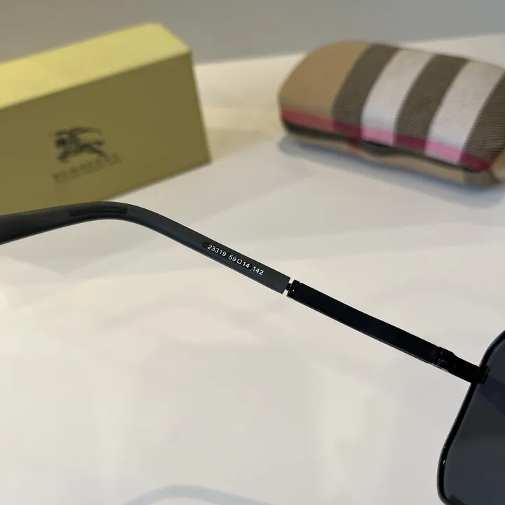 スーパーコピー バーバリー ス サングラス