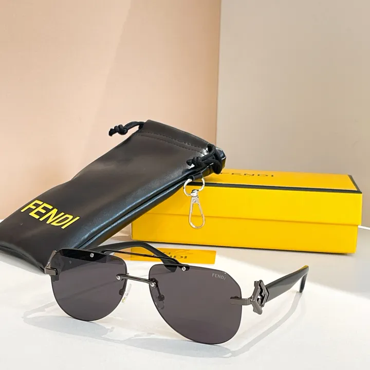 スーパーコピー フェンディ サングラス