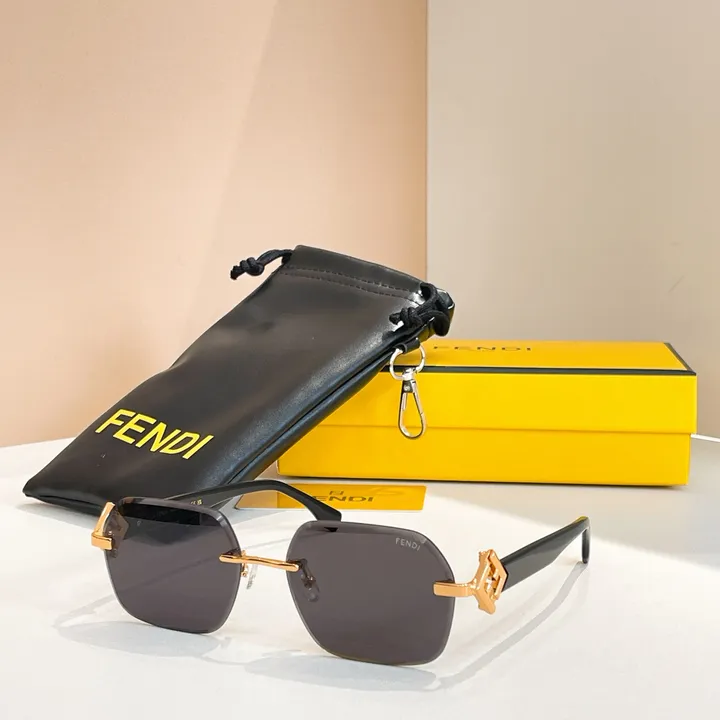スーパーコピー フェンディ サングラス