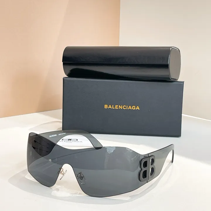 スーパーコピー バレンシアガ サングラス