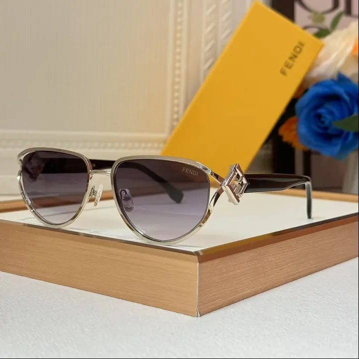 スーパーコピー フェンディ サングラス
