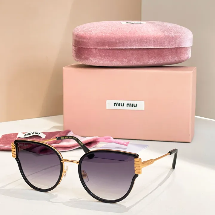 スーパーコピー ミュウミュウ サングラス