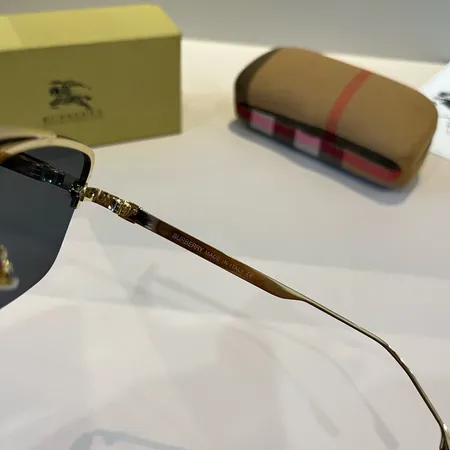 スーパーコピー バーバリー ス サングラス