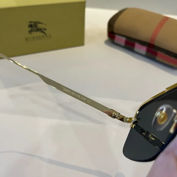 スーパーコピー バーバリー ス サングラス