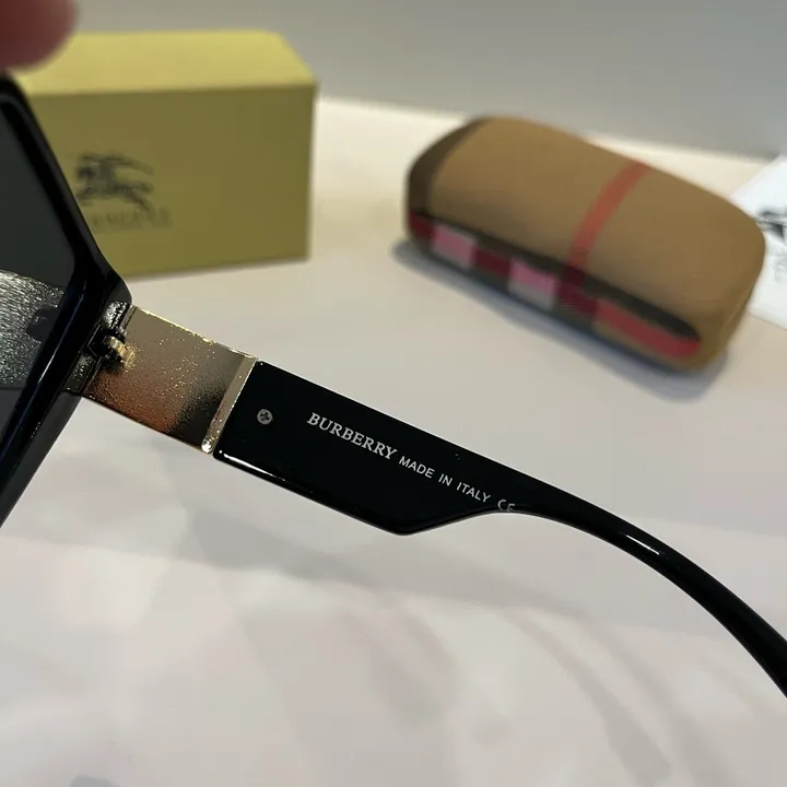 スーパーコピー バーバリー ス サングラス
