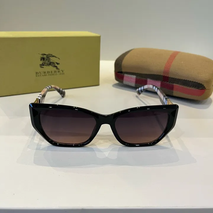 スーパーコピー バーバリー ス サングラス