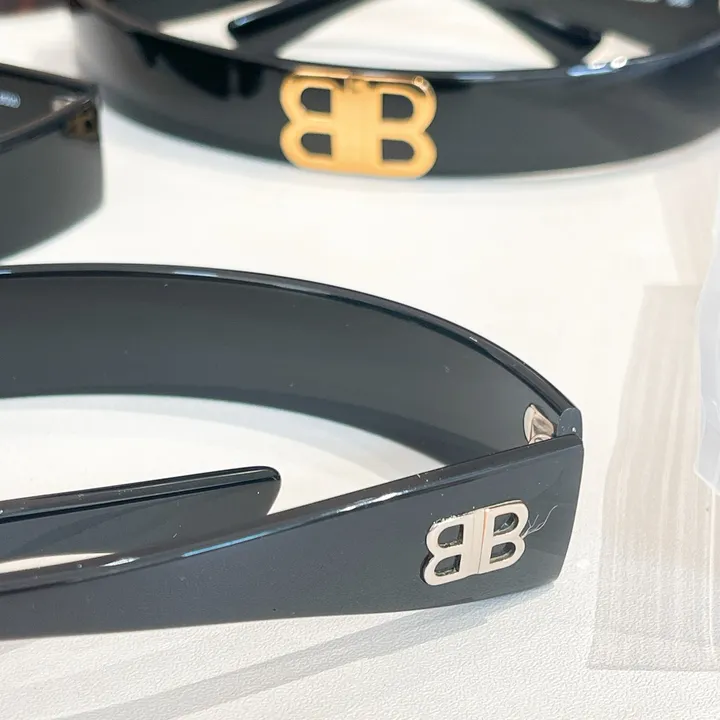 スーパーコピー バレンシアガ サングラス